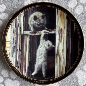 King of the Sill Kat Kapers Kimberly Swanson